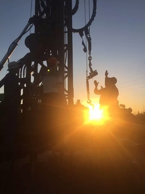 Lightweight One Person Operation Well Drilling Rig