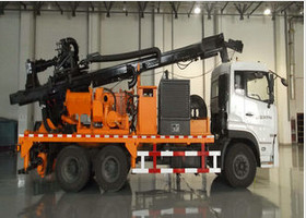 600m Truck Mounted Water Drilling Rig 30 Ton Lifting Force